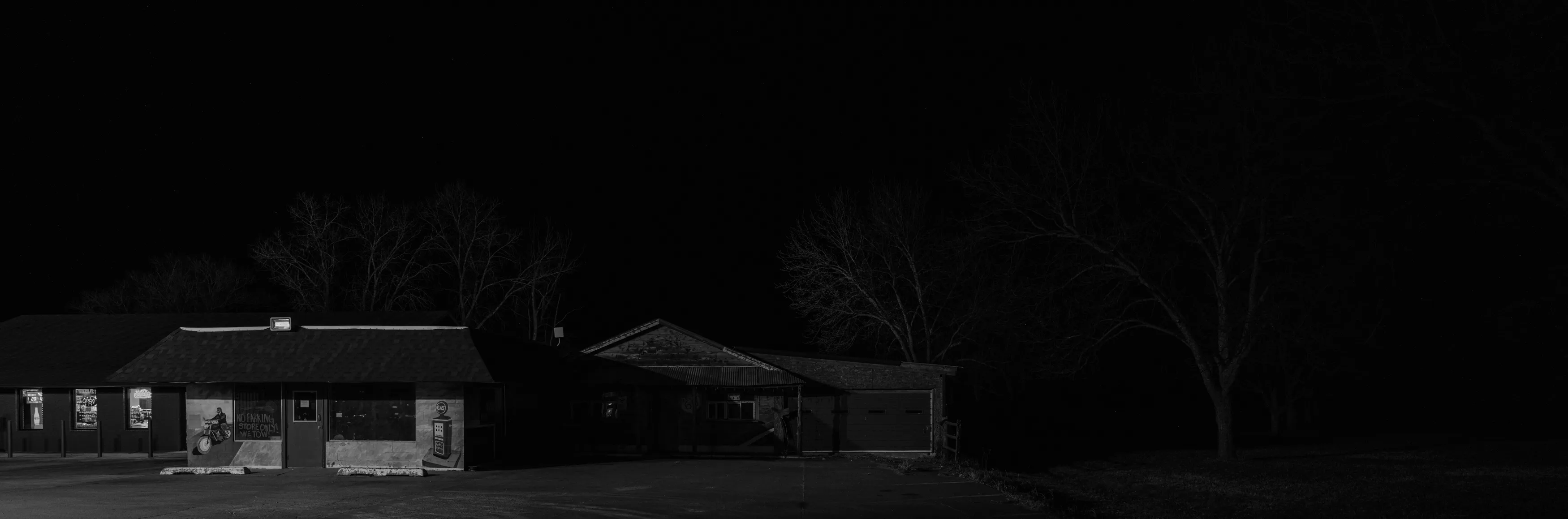 Route 66 Neon Nights — Luther, Chandler, Stroud - Oklahoma