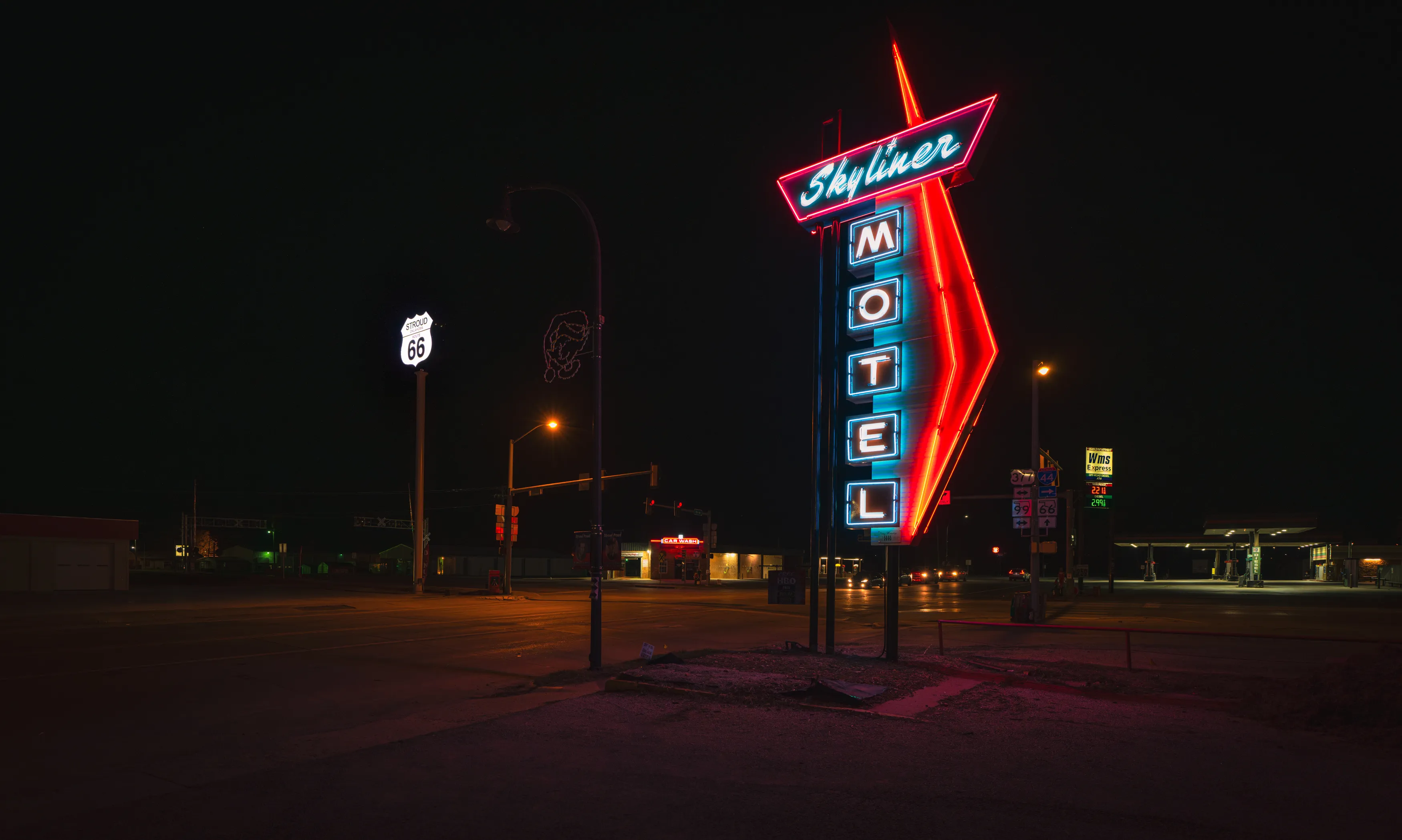 Route 66 Neon Nights — Luther, Chandler, Stroud - Oklahoma